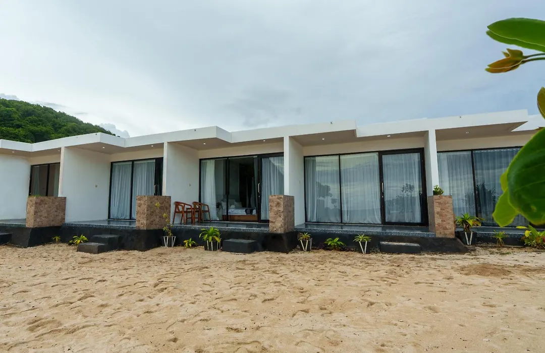 Umarimba Beach Lodge-1